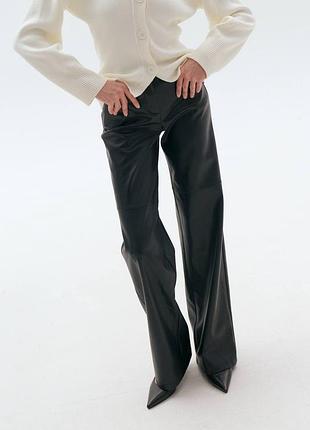 Кожаные штаны брюки