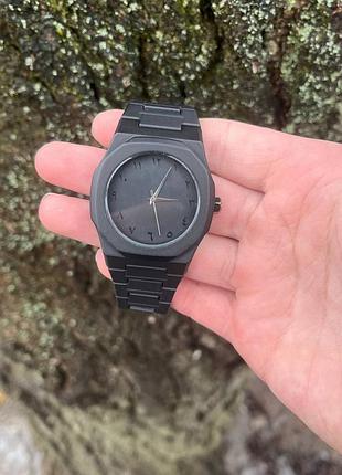 Годинник арабський total black
