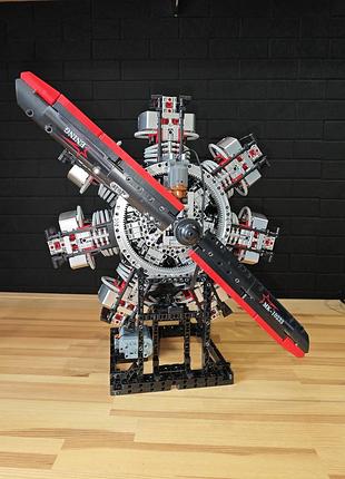 Большой авиационный 7 цилиндровый двигатель из кубиков lego. действующая модель.