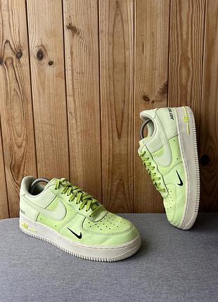 Чоловічі весняні яркі неонові кросівки кеди взуття nike