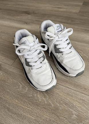Кросівки nike 31 розмір в гарному стані 19 см