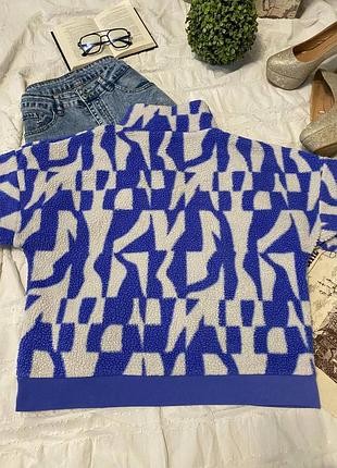 Тепла яскрава кофта 4