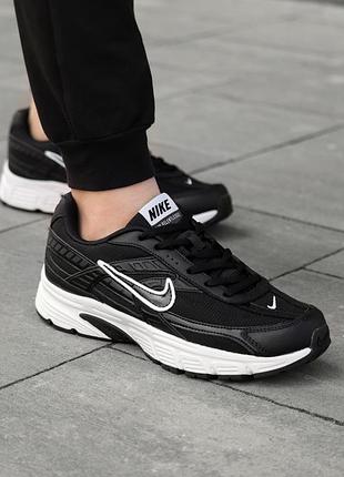 Nike initiator 5