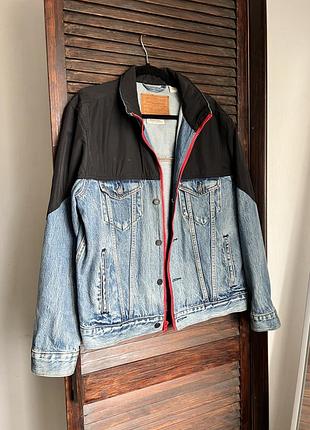 Джинсова куртка levi’s