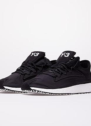 Стильні чорні кросівки на бусті adidas y-3 raito racer