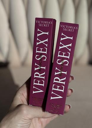 Very sexy мегаоб’ємна туш для вій victoria’s secret
