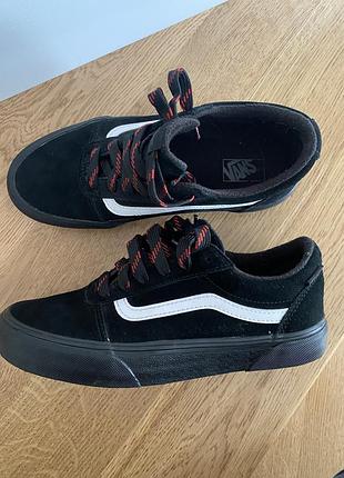 Vans кеди чорні шкіряні замшеві оригінал 37р