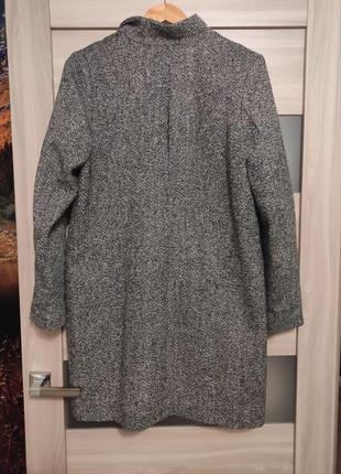 Жіноче пальто