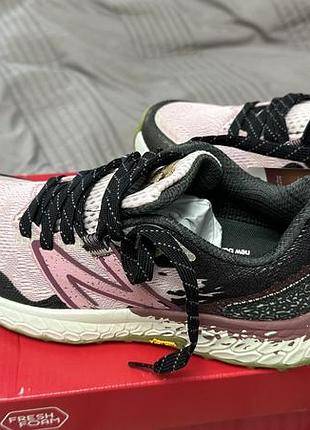 Нові кросівки new balance