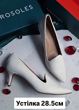 Aerosoles оригінал молочно-білі туфлі на невисокій шпильці