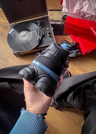 9060 black/blue 4