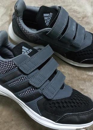 Кроссовки мокасины весна-лето мал.34р. adidas вьетнам
