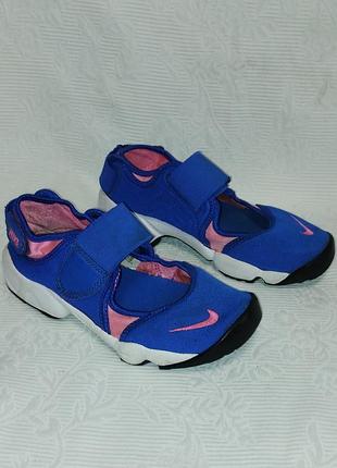 Детские кроссовки-сандалии модели nike w air rift br