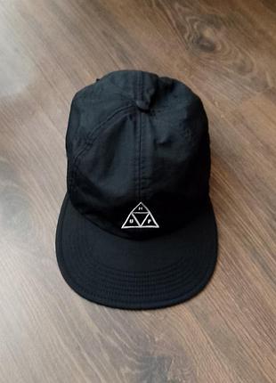 Кепка huf...