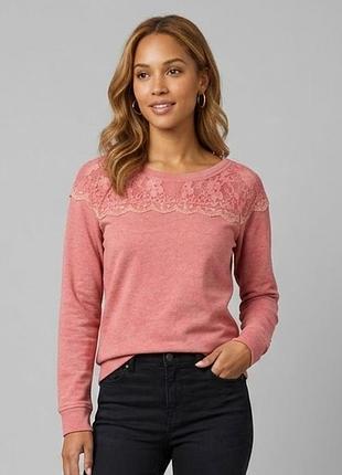 Нежный свитшот от bershka/ толстовка с кружевной отделкой размер s-m