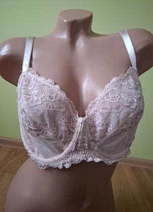 Бюстгальтер 85е