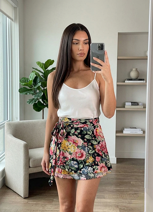 Короткая юбка цветочный принт xl zara