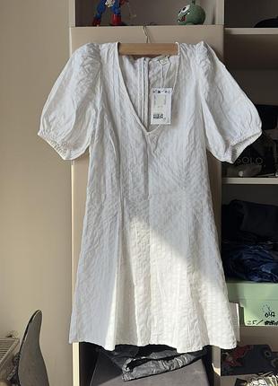 Платье monki не cher17 coosh jul