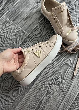 Кеди guess