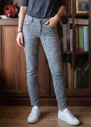 Узкие джинсы с леопардовым принтом river island 12/38