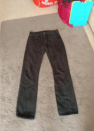 Джинсы черные levi's strauss 501 размер 46-48 объем 40 длина 110 в хорошем состоянии все целое сроки отправки уточняйте