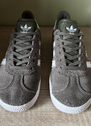 Кроссовки adidas gazelle