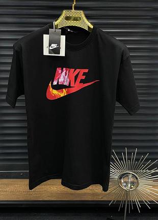 Чоловіча футболка nike black