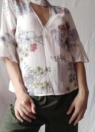 Красива блуза size xs/s 4
