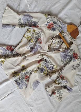 Красива блуза size xs/s 5