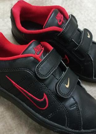 Кроссовки весна-осень  мал.30-31р.nike вьетнам