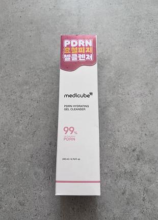 Medicube pdrn hydrating gel cleanser, 200 мл — зволожуючий гель для вмивання з pdrn для м’якого очищення