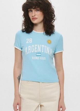 Футболка женская bershka xs-s, голубая, хлопок, кроп, укороченная