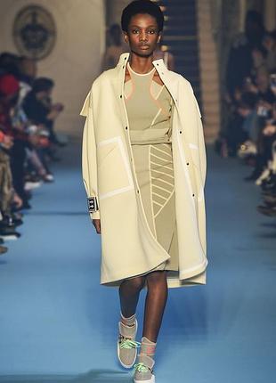 Оверсайз тренч off white aw2018 runway