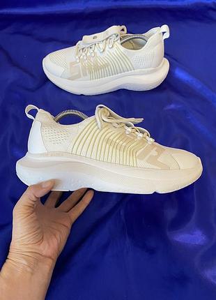 Steve madden elevate 1 женские беговые кроссовки 43 р 27,5см