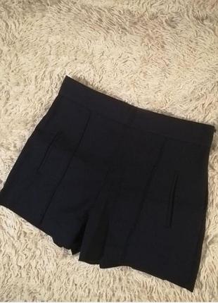 Класичні шорти zara