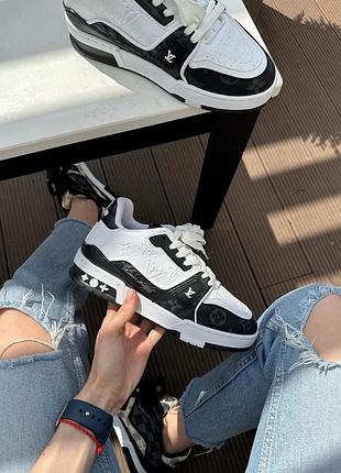 Lv trainet black/white