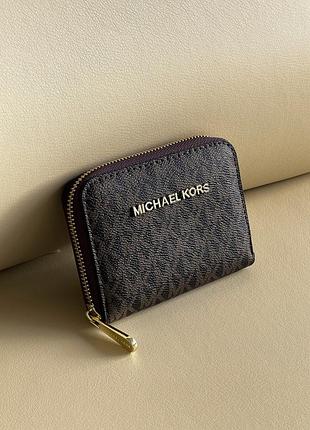Кошелек michael kors маленькая надпись коричневый е