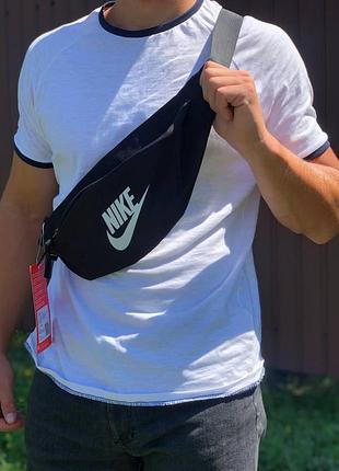 Nike heritage one