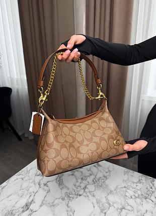 Coach shoulder bag in signature canvas
