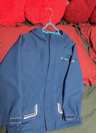 Курточка вітровка 2