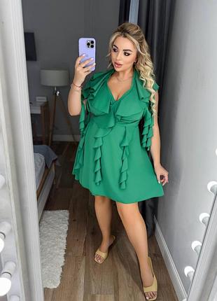 Жіноче коротке плаття