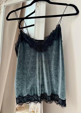 Оксамитовий топ bershka