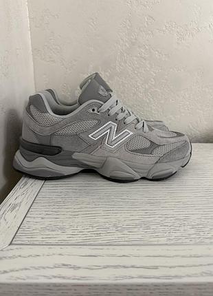 Чоловічі кросівки new balance 9060