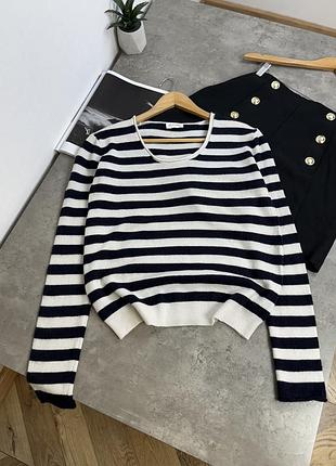 Джемпер в смужку