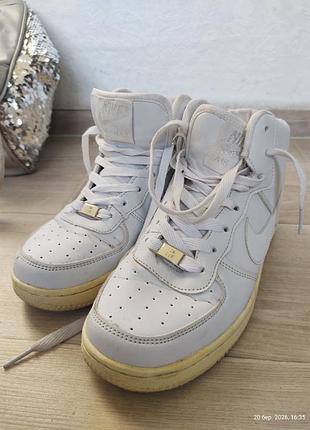 Кросівки nike