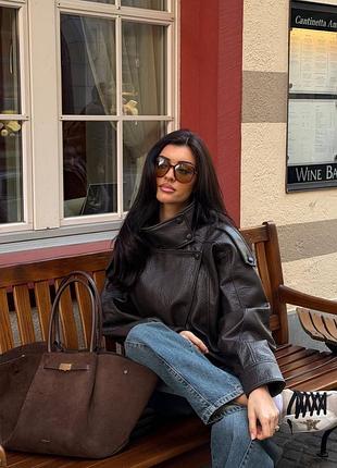 Найбажаніша шоколадна куртка косуха zara