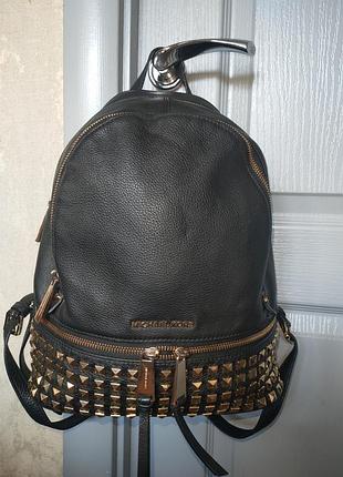 Стильный кожаный рюкзак michael kors rhea zip medium (original)