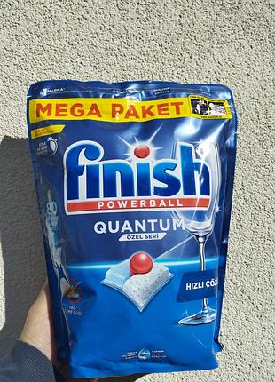 Таблетки для посудомийної машини finish quantum powerball 80 шт — глибоке очищення, блиск, захист скла