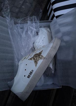 Golden goose