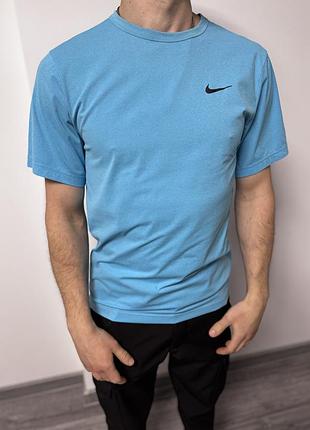 Оригінальна футболка nike / чоловіча
